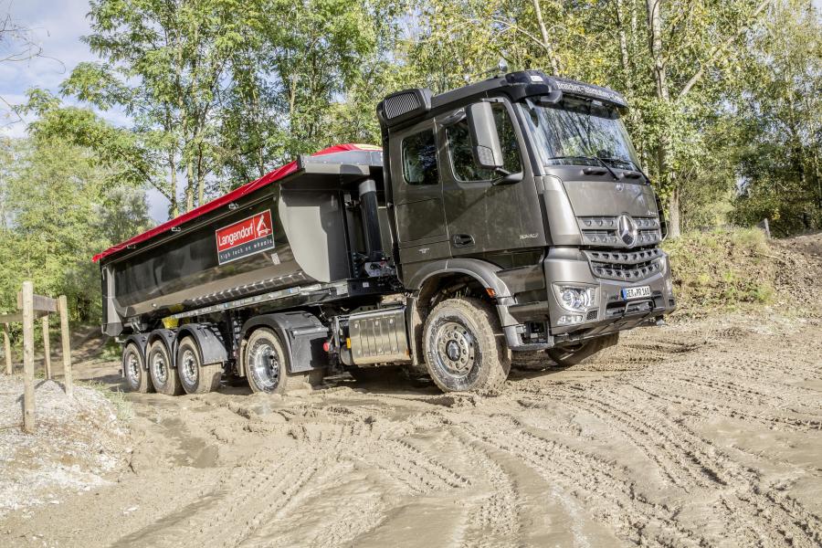  Mercedes-Benz Arocs 1846 LS HAD 2017 года  (фото 13 из 17)